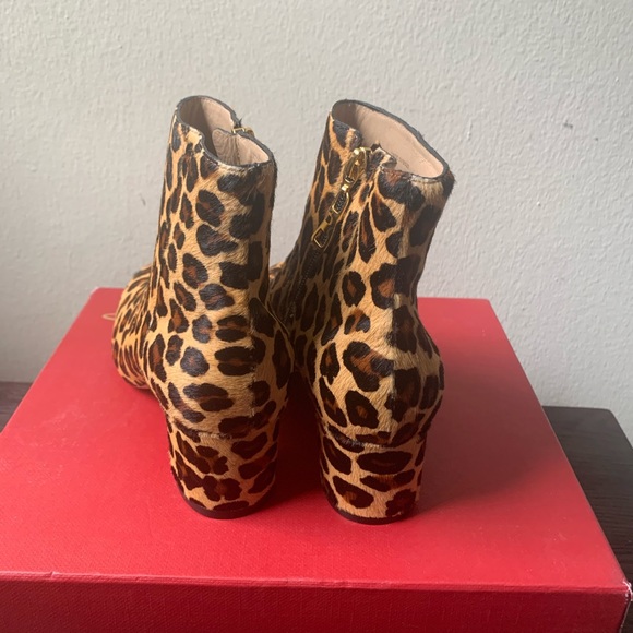 Joan Ollof
AERON LEOPARD HAIR CALF - Picture 3 of 11